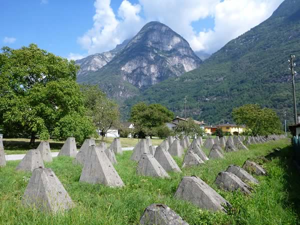The Lona Line, Lodrino